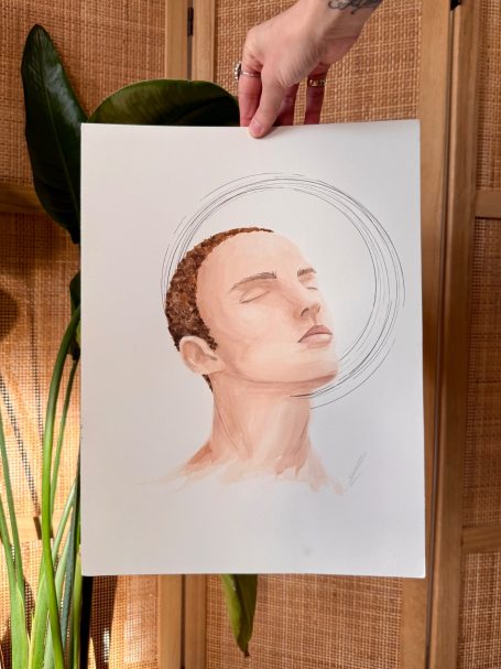 Porträt eines Mannes mit geschlossenen Augen, umgeben von einem transparenten Kreis.